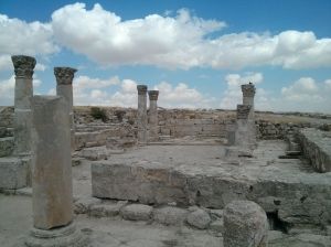 Templo romano con las columnas del Templo de Hércules